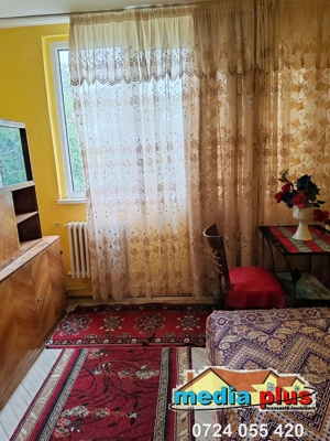 De vânzare   apartament cu 3 camere, zona Judecătoria Galați (Țiglina I) - imagine 11