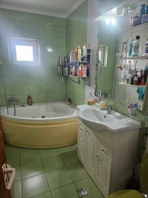 Ap. 3 cam decomandat, centrala, etaj 7 8, panorama, mobilat - imagine 4