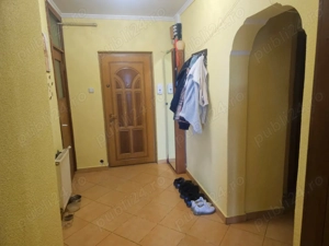 Ap. 3 cam decomandat, centrala, etaj 7 8, panorama, mobilat