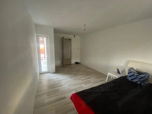 Vand urgent casa cu etaj+spatiu comercial.120.000 E - imagine 5