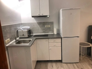 Inchiriez garsoniera la mansarda - imagine 2