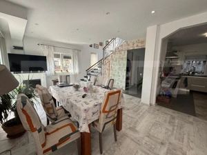 Duplex 5 camere, 148 mp, 198 teren, zona Terra - imagine 4 Duplex 5 camere, 148 mp, 198 teren, zona Terra - imagine 4