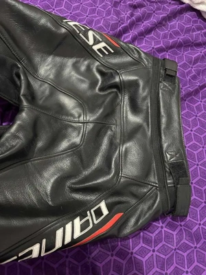 Pantaloni moto dama Dainese Delta 3 marimea 42 - imagine 2 Pantaloni moto dama Dainese Delta 3 marimea 42 - imagine 2