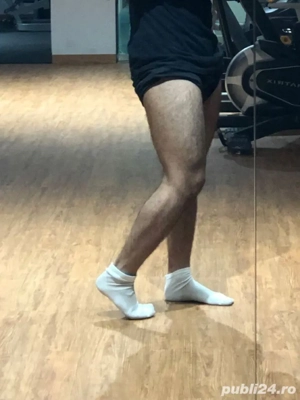  Băiat Sexy Aici 2 zile  - imagine 2