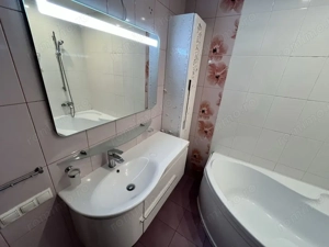 Apartament cu 2 camere in zona Circumvalatiunii - imagine 11