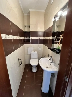 Apartament cu 2 camere in zona Circumvalatiunii - imagine 12