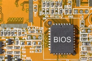 Deblocare Rescriere BIOS Laptop Console Placi de baza Reparatie