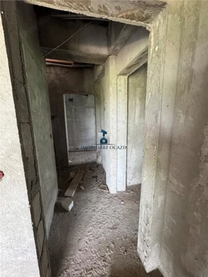 Casa Com. Berceni Parter la Rosu - imagine 12