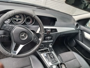 Vând Mercedes C clase preț 6000 Euro  - imagine 5