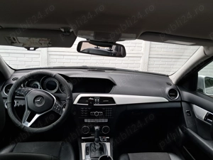 Vând Mercedes C clase preț 6000 Euro  - imagine 6