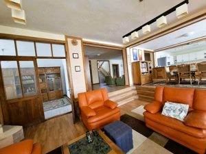 Vila S+P+1E situata in zona Palatul de Justitie - imagine 3 Vila S+P+1E situata in zona Palatul de Justitie - imagine 3