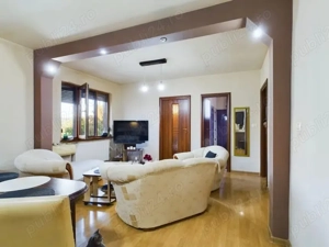 Casă Spațioasă și Confortabilă de Vânzare   Zona Fratelia, Timișoara - Direct de la proprietar - imagine 4 Casă Spațioasă și Confortabilă de Vânzare   Zona Fratelia, Timișoara - Direct de la proprietar - imagine 4