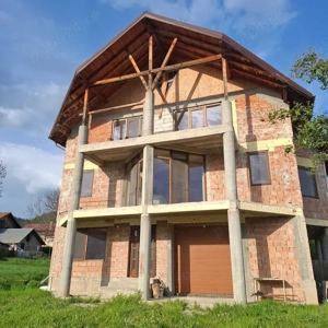 URGENT Cornu PH:Teren 2000m-35E mp sau Casa si teren intravilan - imagine 2