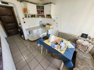 Cetatii. Etaj 1. Centrala proprie. 4 camere transformat in 3 camere decomandat