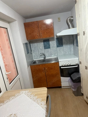 Garsonieră, 25.5 mp + boxă, Micro 40, în spatele Shopping City Galați. - imagine 4