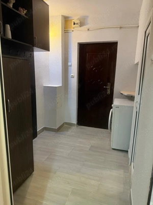 Garsonieră, 25.5 mp + boxă, Micro 40, în spatele Shopping City Galați. - imagine 5