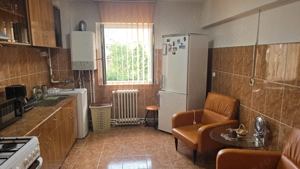 Inchiriez apartament 2 camere in Deva, zona Mihai Viteazu (Piata Centrala), etaj 3, bloc de 4 etaje, - imagine 5