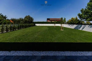 Casă individuală | 4 dormitoare, garaj și teren de 1.000 mp | Com 0% - imagine 9