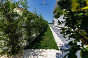 Casă individuală | 4 dormitoare, garaj și teren de 1.000 mp | Com 0% - imagine 8