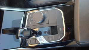 De vanzare BMW 318D Aut 28.700 euro - imagine 9 De vanzare BMW 318D Aut 28.700 euro - imagine 9