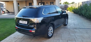 Mitsubishi Outlander PHEV 2014 InStyle   Hybrid Plug-In - imagine 9