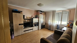 Apartament cu 2 camere de vânzare în zona Precista