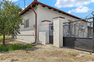 Casă spațioasă 244 mp cu teren generos 2.834 mp – Satu Mare, Secusigiu