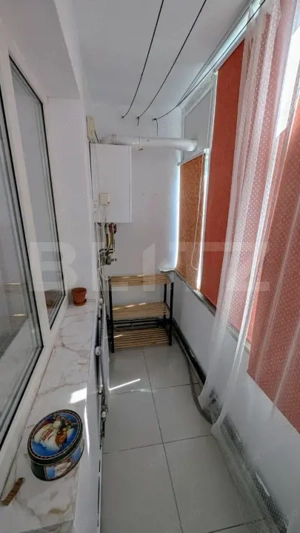 Apartament de inchiriat cu 3 camere, zona Cetate - imagine 6