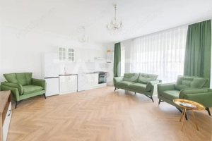 Apartament de inchiriat cu 3 camere 2 bai langa Spitalul Judetean