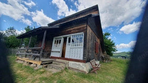 Vând căsuță de vacanță la munte