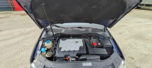 Volkswagen Passat Variant 2.0 TDI Comfortline Dpf bluemotion - imagine 9