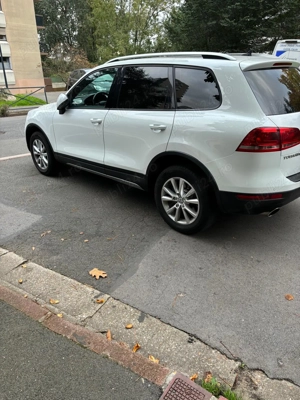 Vând VW Touareg  - imagine 5 Vând VW Touareg  - imagine 5