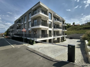 Spatiu comercial  - Clinica medicala - imagine 10