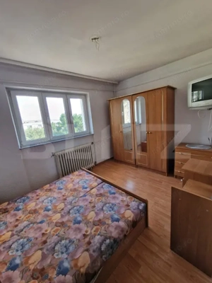 Apartament 2 camere, 56 mp, semidecomandat, zona Zamca  - imagine 4