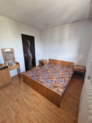 Apartament 2 camere, 56 mp, semidecomandat, zona Zamca  - imagine 2