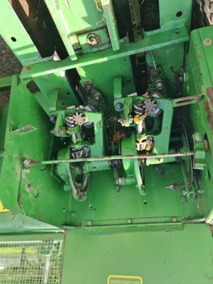 Presa John Deere 332 - imagine 5