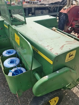 Presa John Deere 332 - imagine 7