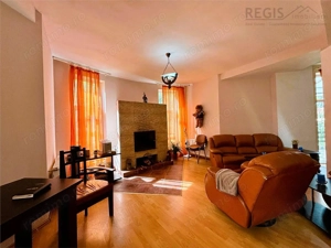 Vila Impunatoare cu Piscina pentru Familie sau Investitie Turistica - imagine 4