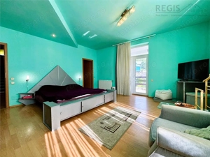 Vila Impunatoare cu Piscina pentru Familie sau Investitie Turistica - imagine 15