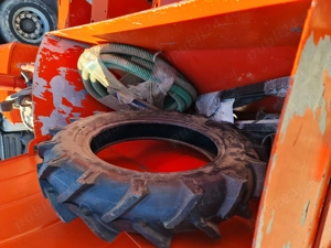 Semanatoare de porumb marca Becker aeromat cu patru randuri , - imagine 6