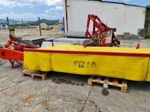 Cositoare de nutreturi marca Kuhn GMD 700 - imagine 9