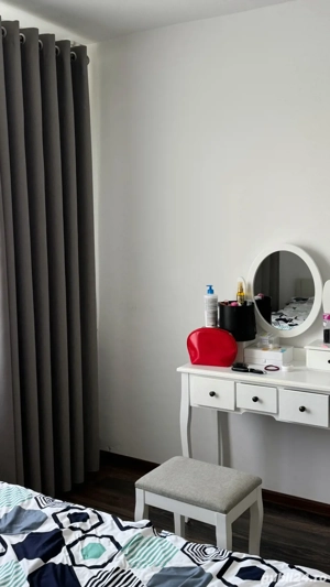 Garsonieră de vânzare, zona Broșteni!