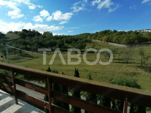 Pensiune 13 camere 16 bai sauna piscina si teren 1565 mp Cisnadioara - imagine 8