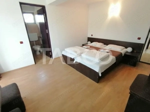 Pensiune 13 camere 16 bai sauna piscina si teren 1565 mp Cisnadioara - imagine 13