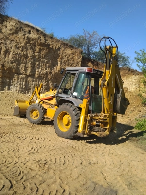 Închiriez,efectuez lucrări cu buldoexcavatorul - imagine 2