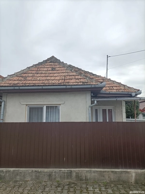 scimb casa cu apartament 