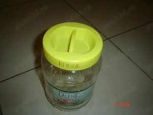 Borcane plastic cu capac 16  ml