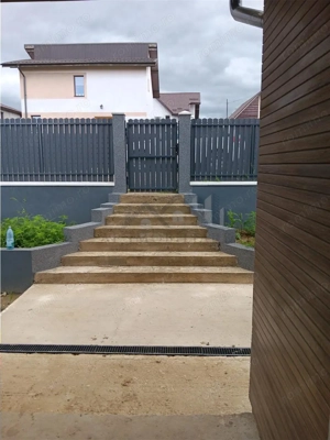 Miroslava vila  P+E su118mp Teren 440mp zona Trans Anapet - imagine 4