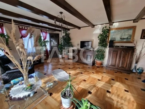 Casa cu utilitati proprii 130 mp utili cu teren 560 mp terasa Selimbar - imagine 2