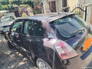 Fiat Stilo 1.9 jtd 2002  - imagine 8
